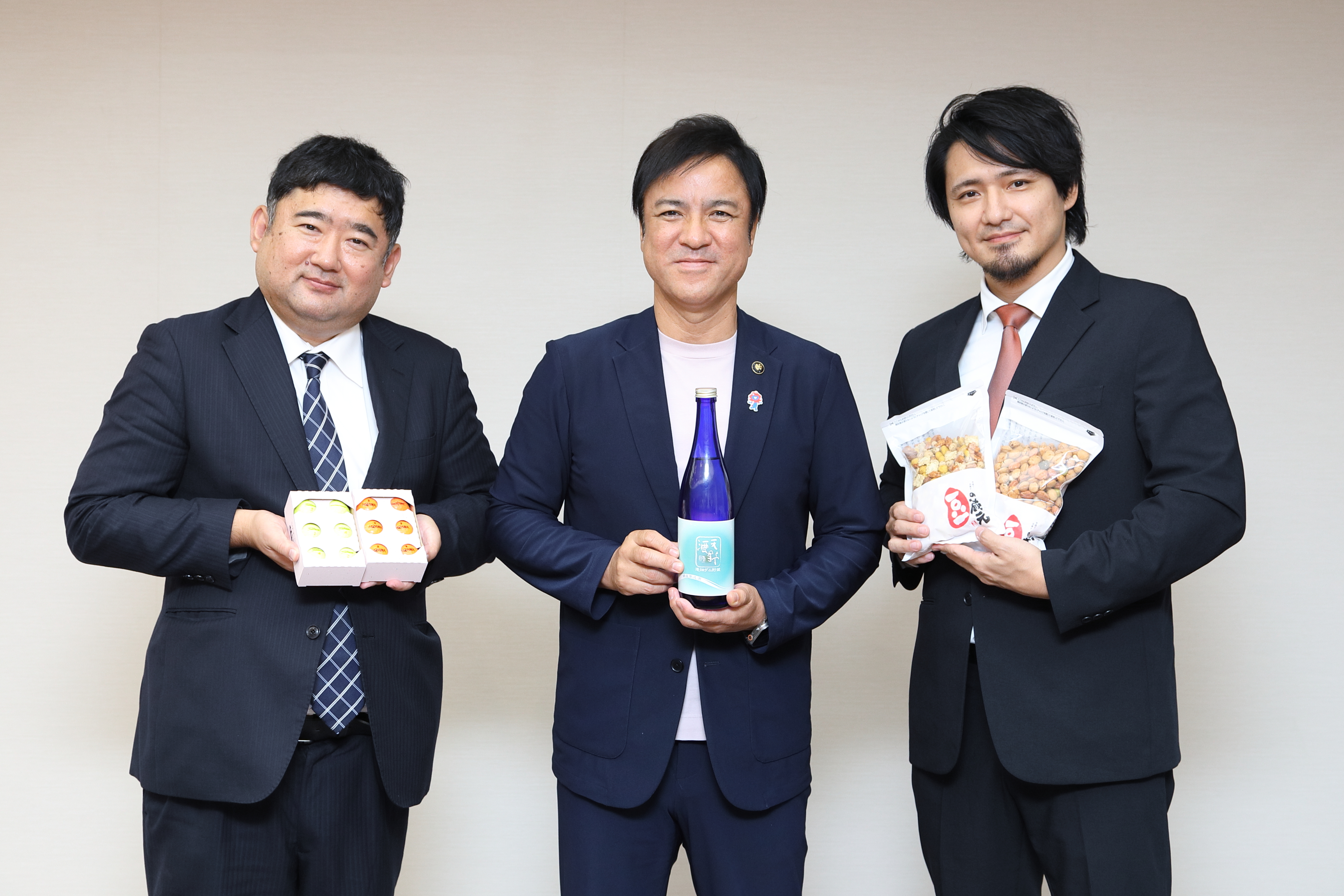 大阪府河内長野市がKDDIと「スマートソリューションパートナーシップ協定 」を締結。デジタル技術を活用した社会課題の解決、地域共創を推進。