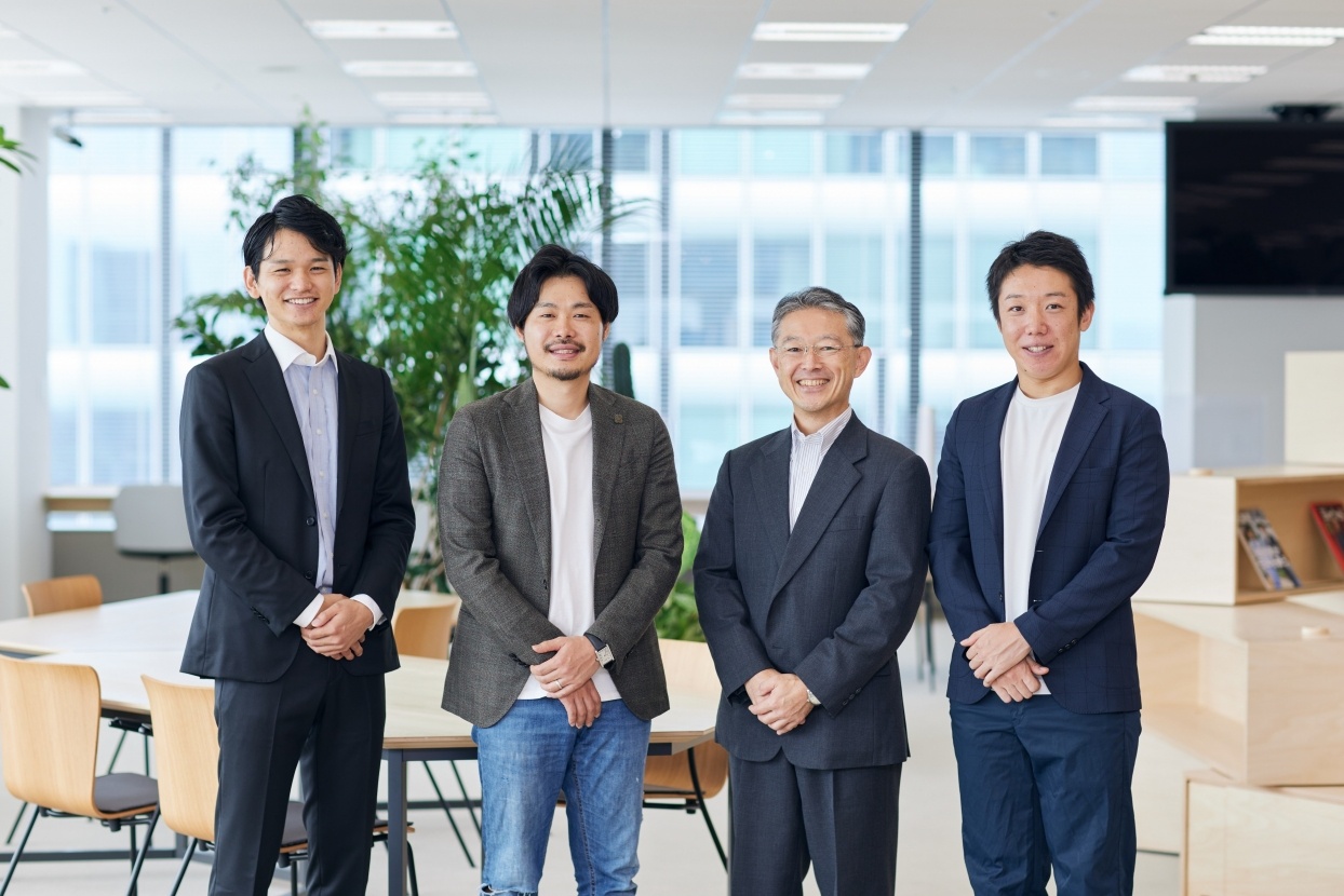 お客様導入事例のインタビュー「UQと実現　顧客満足度を向上するマーケティング施策最適化」を公開しました